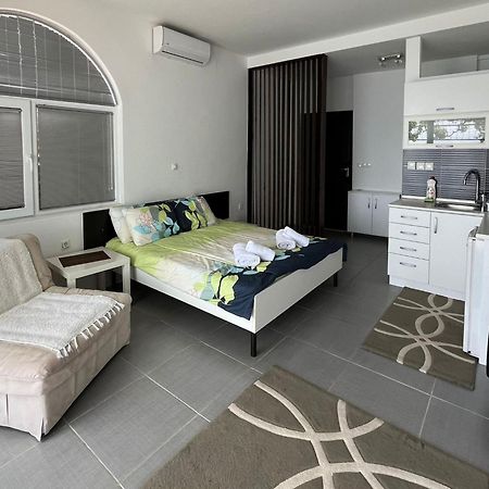 Apartman Saraiste 오흐리드 외부 사진